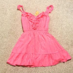 NWT Hollister pink ruffle sleeveless mini dress size Medium.